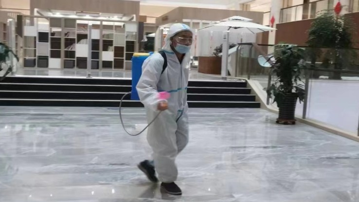 用實際行動踐行“紅心向黨，金牌服務”使命--國投置業公司物業管理疫情防控紀實