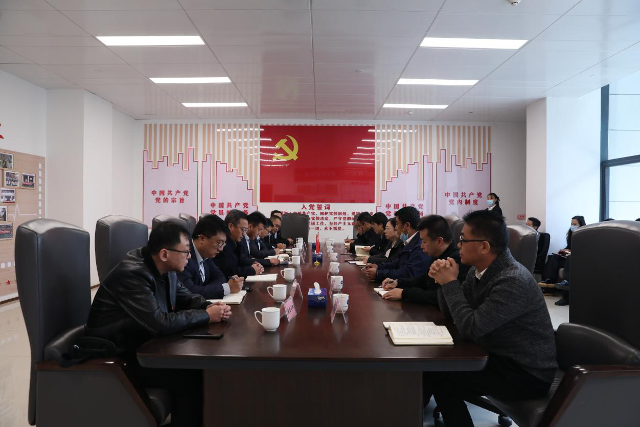 砥礪奮發譜新篇  篤行實干迎盛會