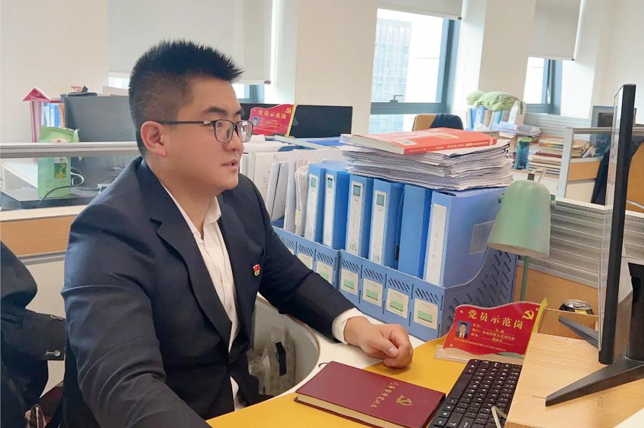 青海國投公司所屬各單位掀起開展主題教育熱潮二