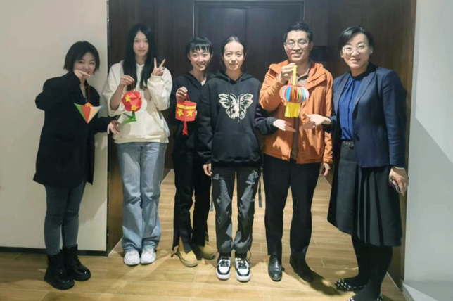 青海國(guó)投機(jī)關(guān)工會(huì)、機(jī)關(guān)團(tuán)支部組織開(kāi)展團(tuán)建活動(dòng)